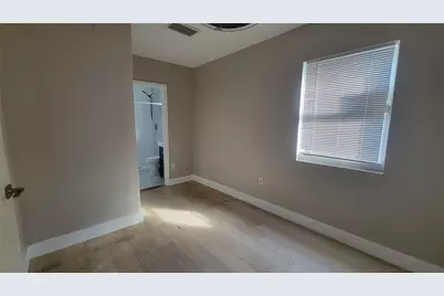512 NW 15th Terrace, Fort Lauderdale, FL 33311 - Photo 9