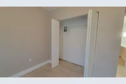512 NW 15th Terrace, Fort Lauderdale, FL 33311 - Photo 15