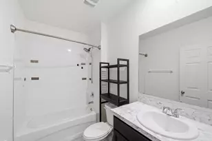 428 SE Fairchild Ave, Port Saint Lucie, FL 34984 - Photo 15