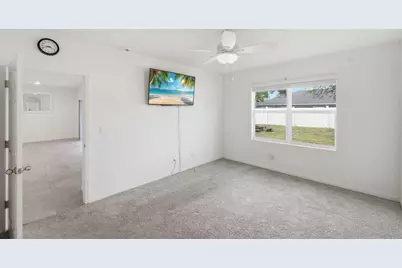 428 SE Fairchild Avenue, Port Saint Lucie, FL 34984 - Photo 21