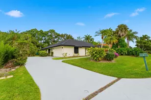 2 Dunbar Rd, Palm Beach Gardens, FL 33418 - Photo 3