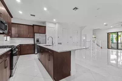 7115 Edison Place, Palm Beach Gardens, FL 33418 - Photo 15