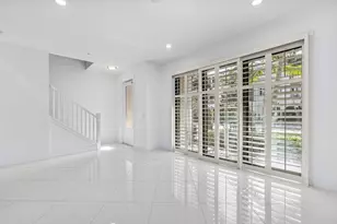 7115 Edison Pl, Palm Beach Gardens, FL 33418 - Photo 5