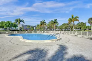 358 Oakridge T, Deerfield Beach, FL 33442 - Photo 33