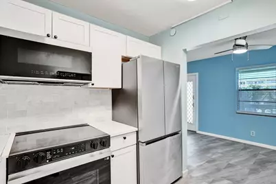 358 Oakridge T #358, Deerfield Beach, FL 33442 - Photo 7
