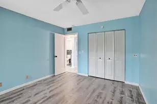 358 Oakridge T, Deerfield Beach, FL 33442 - Photo 21