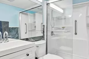 358 Oakridge T, Deerfield Beach, FL 33442 - Photo 23