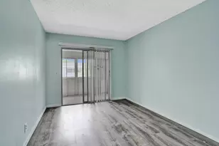 358 Oakridge T, Deerfield Beach, FL 33442 - Photo 15