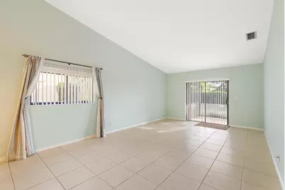 6779 Bridlewood Court, Boca Raton, FL 33433 - Photo 9