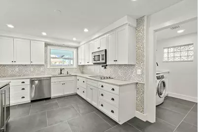 711 SW 25th Place, Boynton Beach, FL 33435 - Photo 15