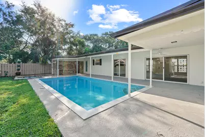 711 SW 25th Place, Boynton Beach, FL 33435 - Photo 3