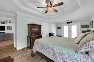 5566 Pinetree Dr, Fort Pierce, FL 34982 - Photo 9