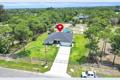 5566 Pinetree Drive, Fort Pierce, FL 34982 - Photo 3