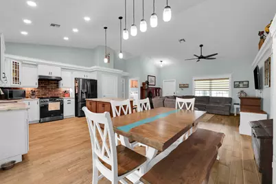 5566 Pinetree Drive, Fort Pierce, FL 34982 - Photo 19