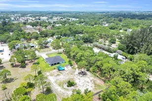 5566 Pinetree Dr, Fort Pierce, FL 34982 - Photo 43