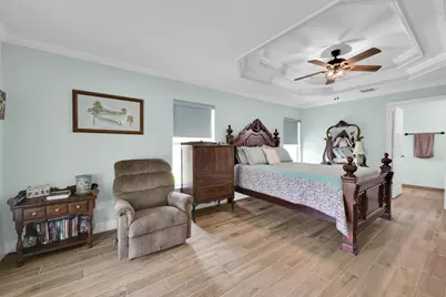 5566 Pinetree Drive, Fort Pierce, FL 34982 - Photo 11