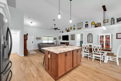 5566 Pinetree Drive, Fort Pierce, FL 34982 - Photo 25
