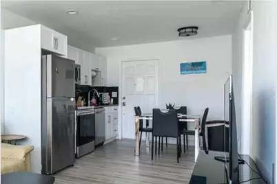 2499 NE 2nd Avenue #B, Boca Raton, FL 33431 - Photo 7