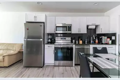 2499 NE 2nd Avenue #B, Boca Raton, FL 33431 - Photo 3