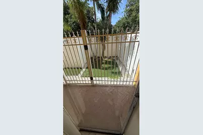 32 NE 22nd Avenue #107, Pompano Beach, FL 33062 - Photo 9