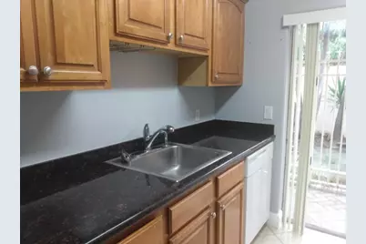 32 NE 22nd Avenue #107, Pompano Beach, FL 33062 - Photo 7