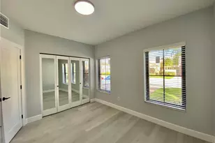 692 SW 158th Terrace, Pembroke Pines, FL 33027 - Photo 5