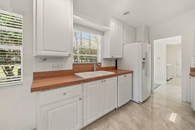 3214 Verdmont Lane, Wellington, FL 33414 - Photo 17