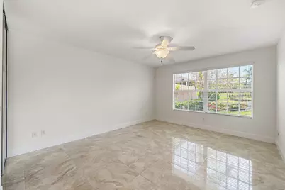 3214 Verdmont Lane, Wellington, FL 33414 - Photo 13