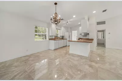 3214 Verdmont Lane, Wellington, FL 33414 - Photo 15