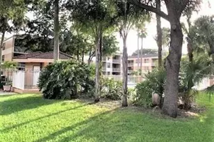 8256 NW 24th St, Coral Springs, FL 33065 - Photo 11