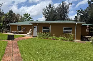 16700 E Alan Black Blvd E, The Acreage, FL 33470 - Photo 3