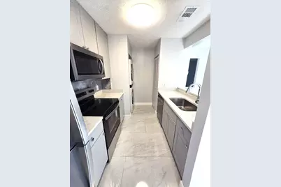 6551 SE Federal Highway #104, Stuart, FL 34997 - Photo 3