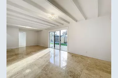 2836 NW 11th Avenue, Wilton Manors, FL 33311 - Photo 9