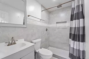2505 Tamarind Dr, Fort Pierce, FL 34949 - Photo 15