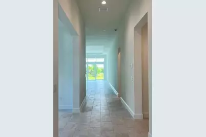 10226 Timber Creek Way, Palm Beach Gardens, FL 33412 - Photo 5