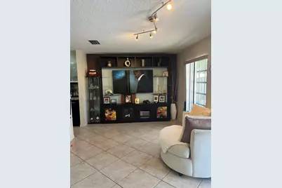 3310 NW 90th Avenue, Coral Springs, FL 33065 - Photo 5