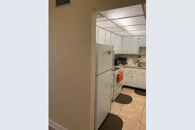 1681 NW 70th Avenue #403, Plantation, FL 33313 - Photo 9