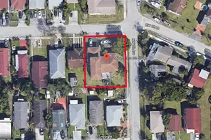 703 NW 6th St, Hallandale Beach, FL 33009 - Photo 9
