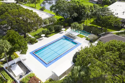 535 Oaks Drive #510, Pompano Beach, FL 33069 - Photo 13