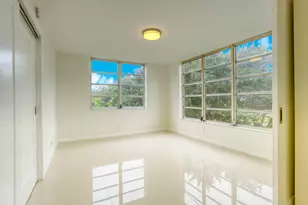 535 Oaks Dr, Pompano Beach, FL 33069 - Photo 11
