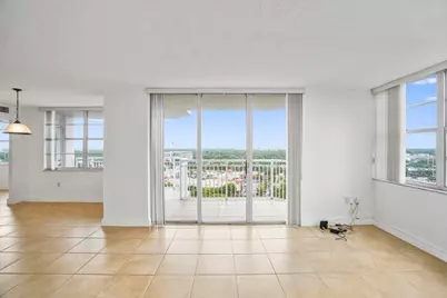 18051 Biscayne Boulevard #1504, Aventura, FL 33160 - Photo 27