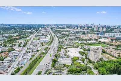 18051 Biscayne Boulevard #1504, Aventura, FL 33160 - Photo 7