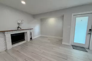 320 NE 60th St, Oakland Park, FL 33334 - Photo 11