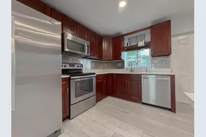320 NE 60th Street, Oakland Park, FL 33334 - Photo 7