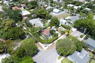 1915 Lake Ave, West Palm Beach, FL 33401 - Photo 1