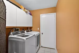 5589 SE Paramount Dr, Stuart, FL 34997 - Photo 17