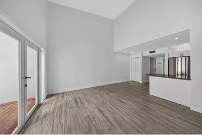 1819 W 68th Street, Hialeah, FL 33014 - Photo 9