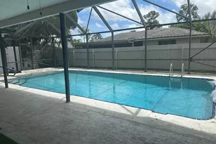 14040 Paddock Dr, Wellington, FL 33414 - Photo 19