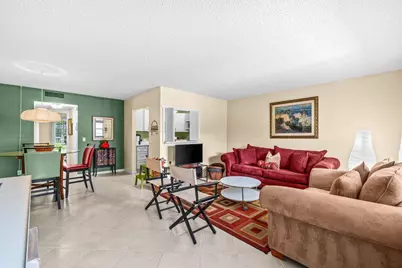 68 Suffolk B #68, Boca Raton, FL 33434 - Photo 5