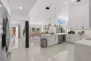 12725 Kingsway Rd, Wellington, FL 33414 - Photo 7